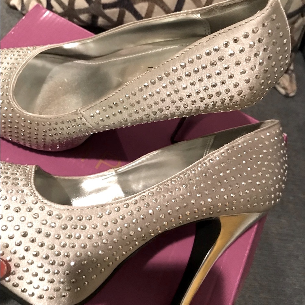 rampage silver heels wedding shoes